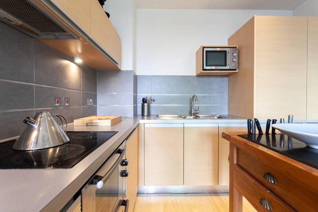 Iconic Luxury Manchester Apartment Eksteriør bilde